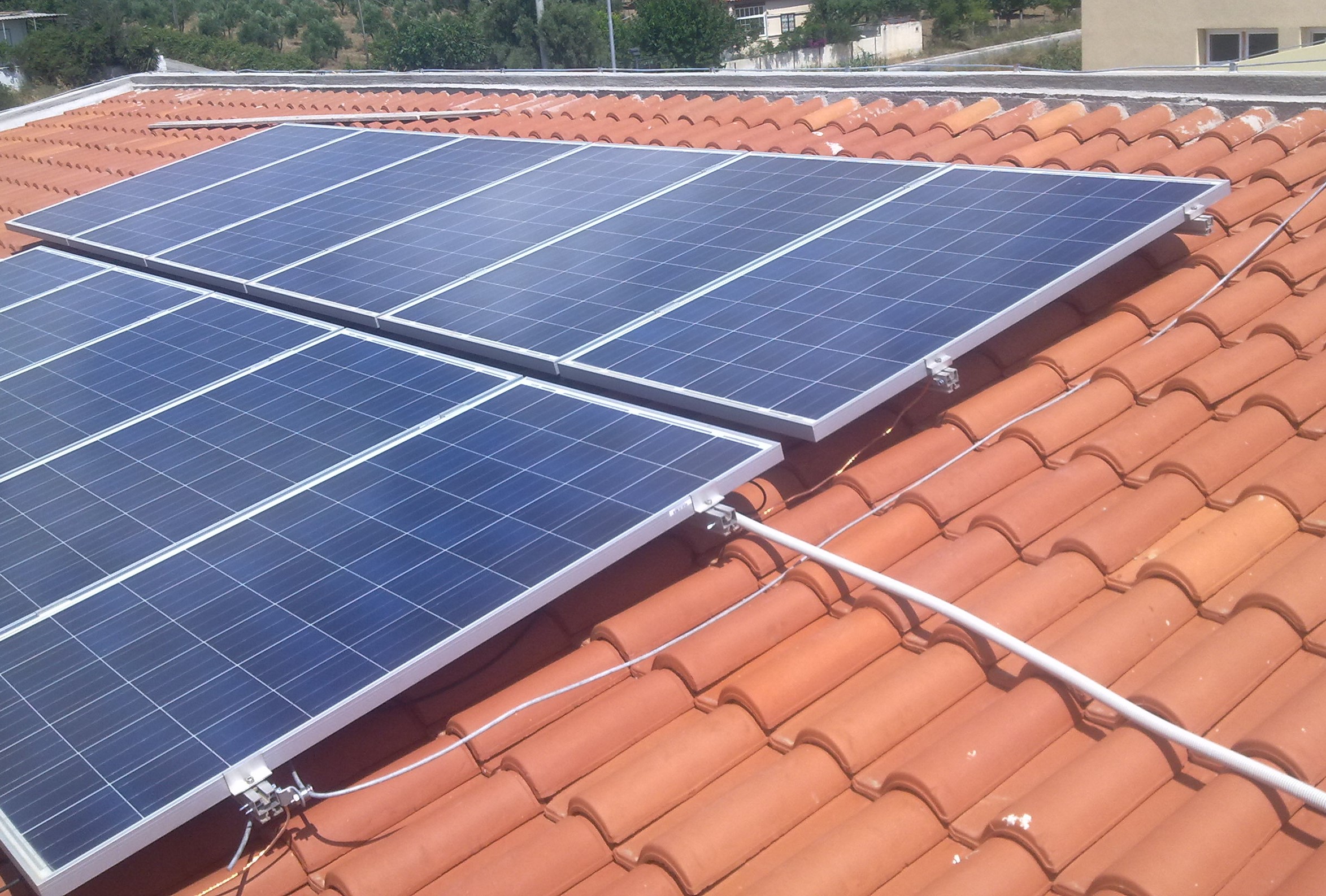 Φωτοβολταϊκό σύστημα 10 kWp σε στέγη στην Παλλήνη